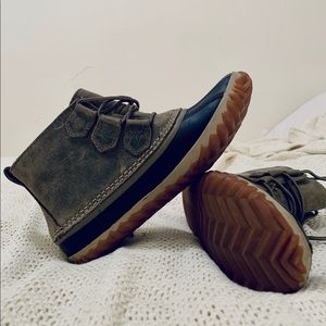 SOREL Women’s Out N About Waterproof Rain Boots